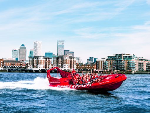 a_thames_rocket_boat_speeding_along_the_river_thames