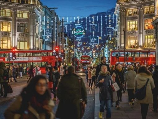 London by Night with Christmas Lights Tour - Golden Tours 01.jpg