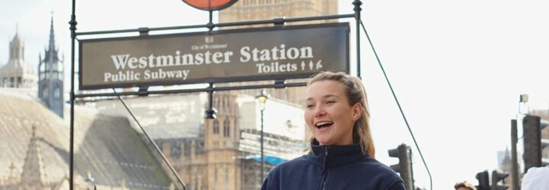 london_royalty_and_landmarks_walking_tour_guide_outside_westminster_station_