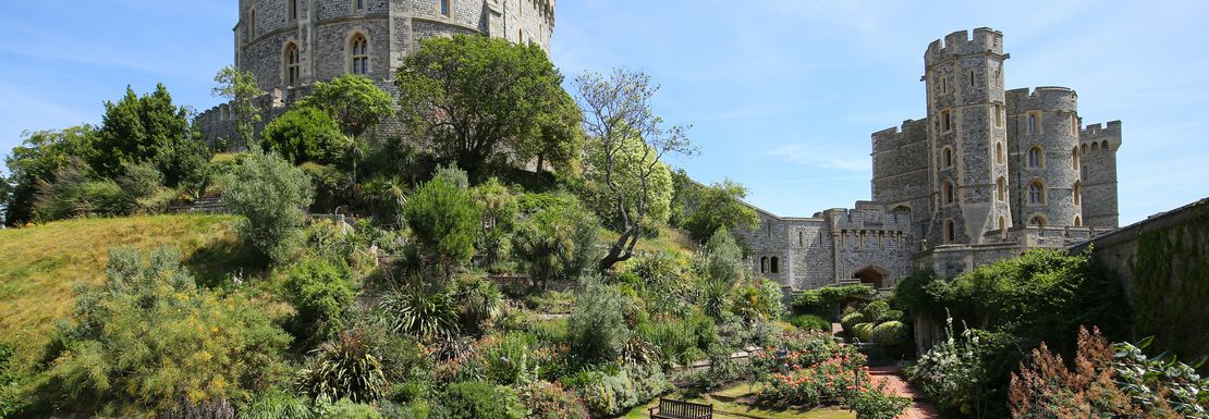 Windsor Castle, Bath and Stonehenge Tour _ Golden Tours _ Windsor Castle 2