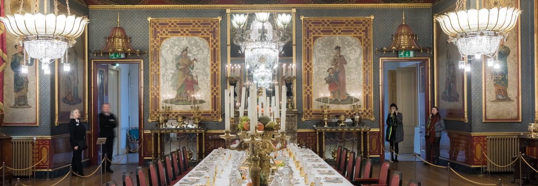 Royal Pavilion Banqueting Room _ Golden Tours 1