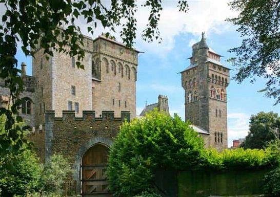 Day Trip to York with Open Top Bus Tour _ Golden Tours 1.jpg