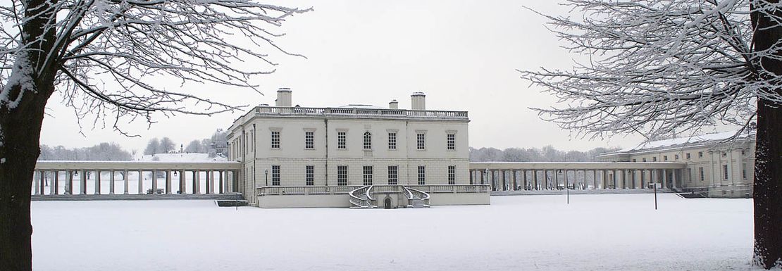 Leeds Castle, Canterbury Market, Dover and Greenwich with Free Lunch Pack on Christmas Eve _ Golden Tours