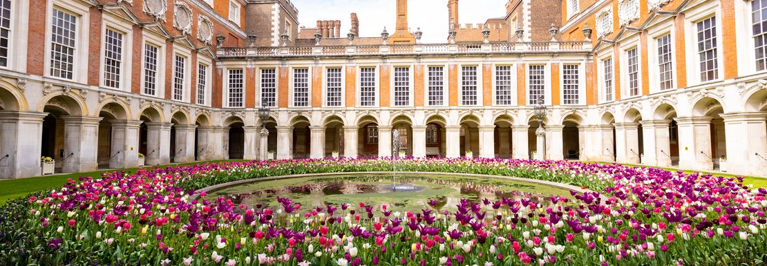 The immaculate gardens of Hampton Court